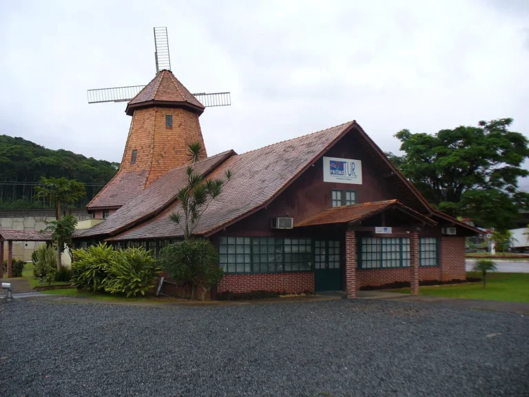Pórtico / Moinho de Joinville